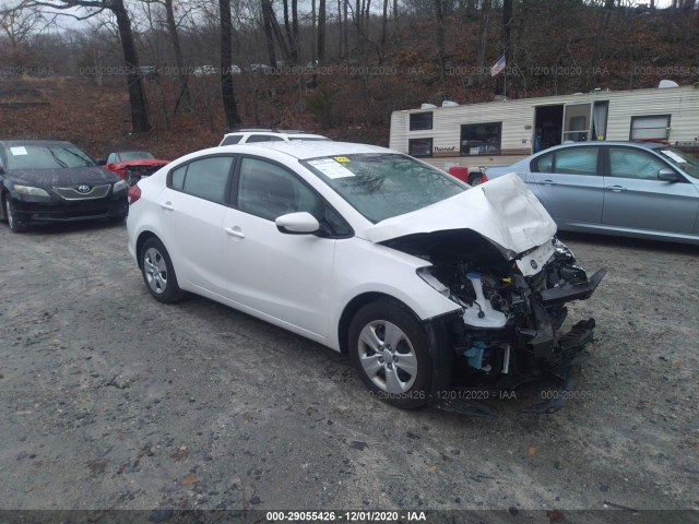 KIA FORTE 2018 3kpfk4a77je228027