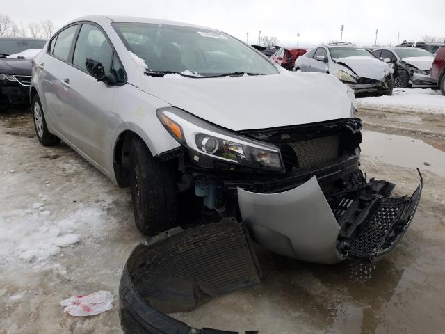 KIA FORTE LX 2018 3kpfk4a77je234264