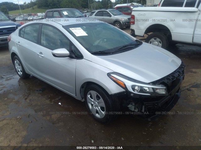 KIA FORTE 2018 3kpfk4a77je237326