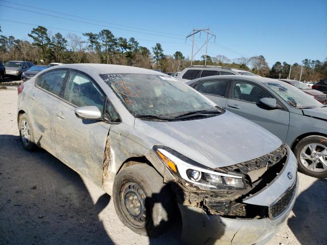 KIA FORTE LX 2018 3kpfk4a77je249668