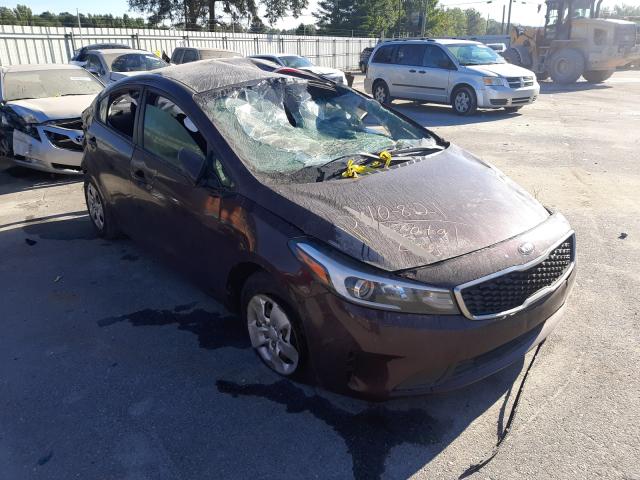 KIA FORTE LX 2017 3kpfk4a78he015582