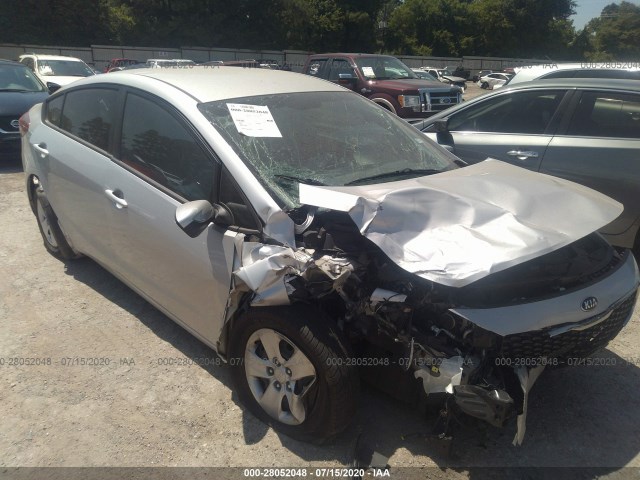 KIA FORTE 2017 3kpfk4a78he038196