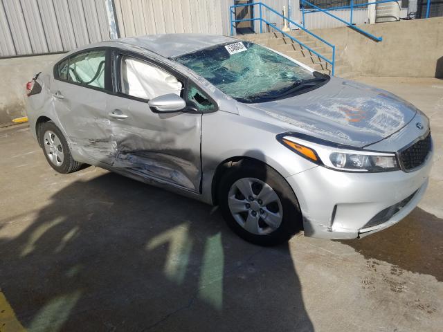 KIA FORTE LX 2017 3kpfk4a78he051269