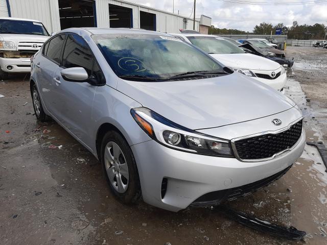 KIA FORTE LX 2017 3kpfk4a78he069724