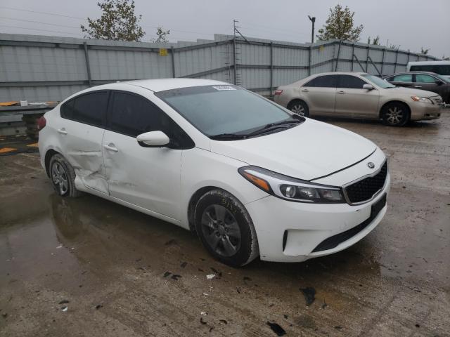 KIA FORTE LX 2017 3kpfk4a78he153722