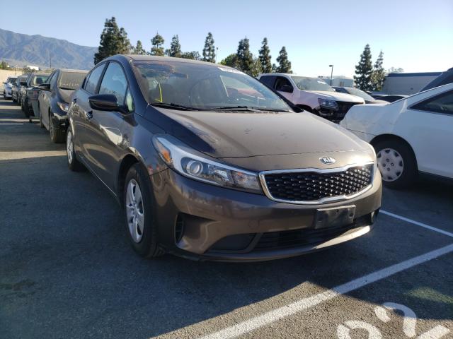 KIA FORTE LX 2017 3kpfk4a78he156832