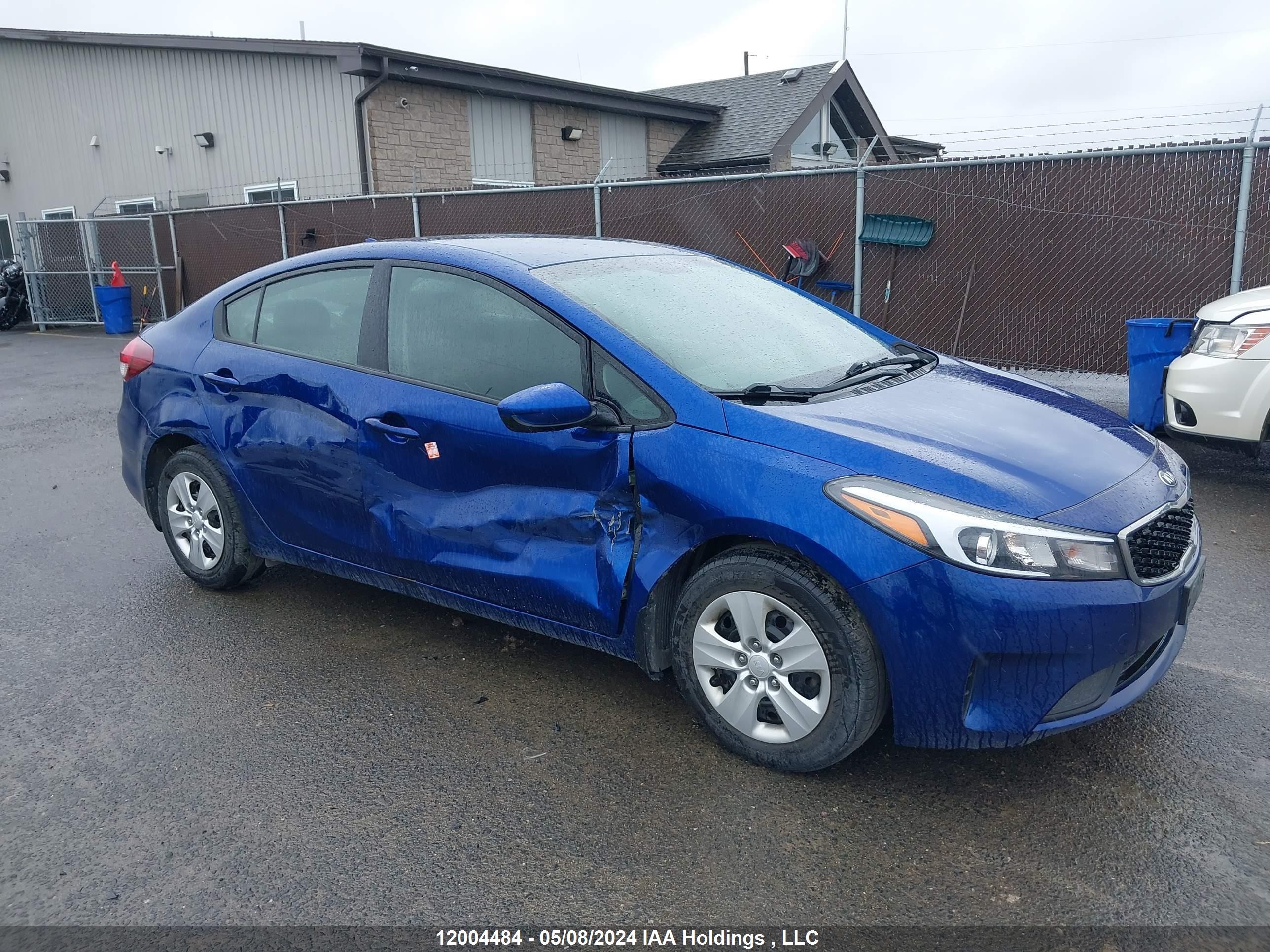 KIA FORTE 2018 3kpfk4a78je216291