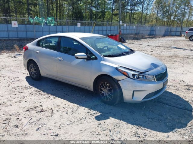 KIA FORTE 2018 3kpfk4a78je219630