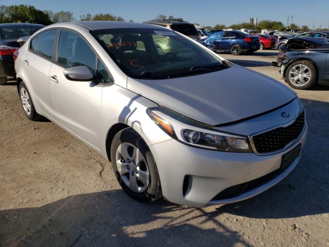 KIA FORTE LX 2018 3kpfk4a78je234273