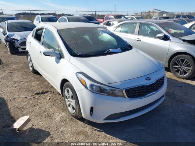 KIA FORTE 2018 3kpfk4a78je284395