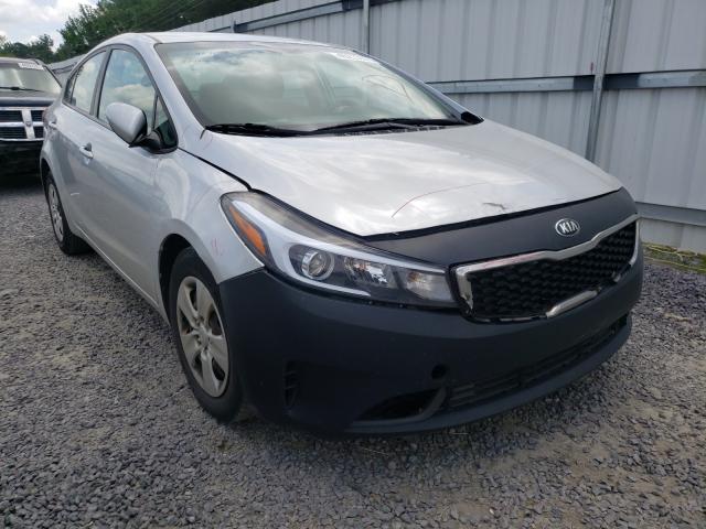 KIA FORTE LX 2017 3kpfk4a79he012609