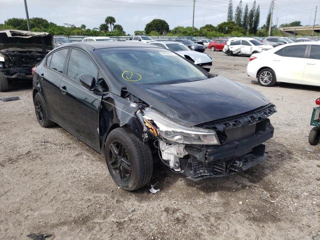 KIA FORTE LX 2017 3kpfk4a79he013291