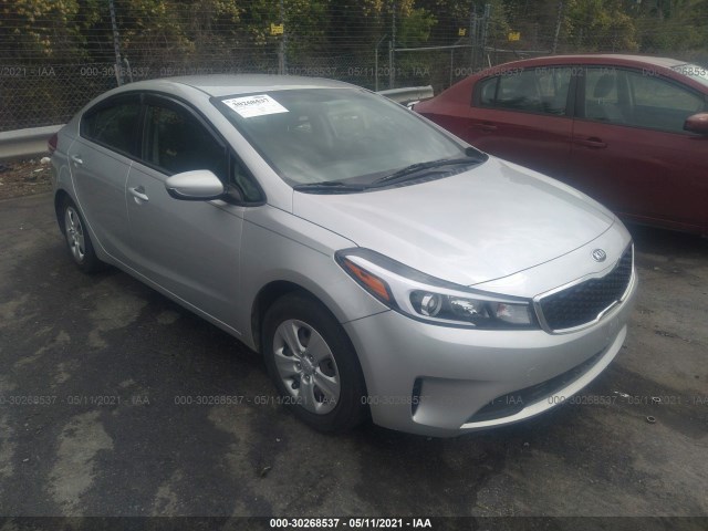 KIA FORTE 2017 3kpfk4a79he015705