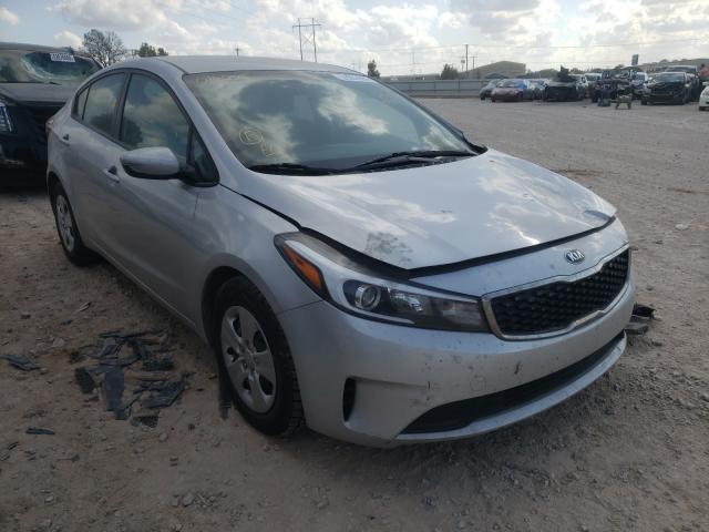 KIA FORTE LX 2017 3kpfk4a79he016255