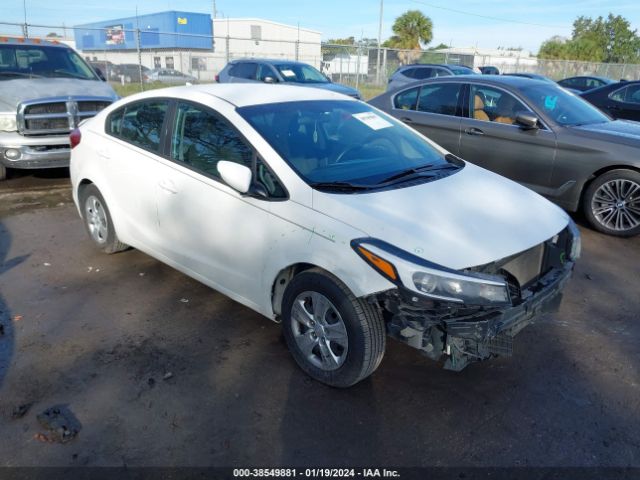 KIA FORTE 2017 3kpfk4a79he025330