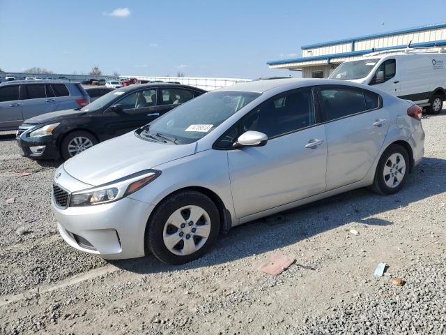 KIA FORTE 2017 3kpfk4a79he038532