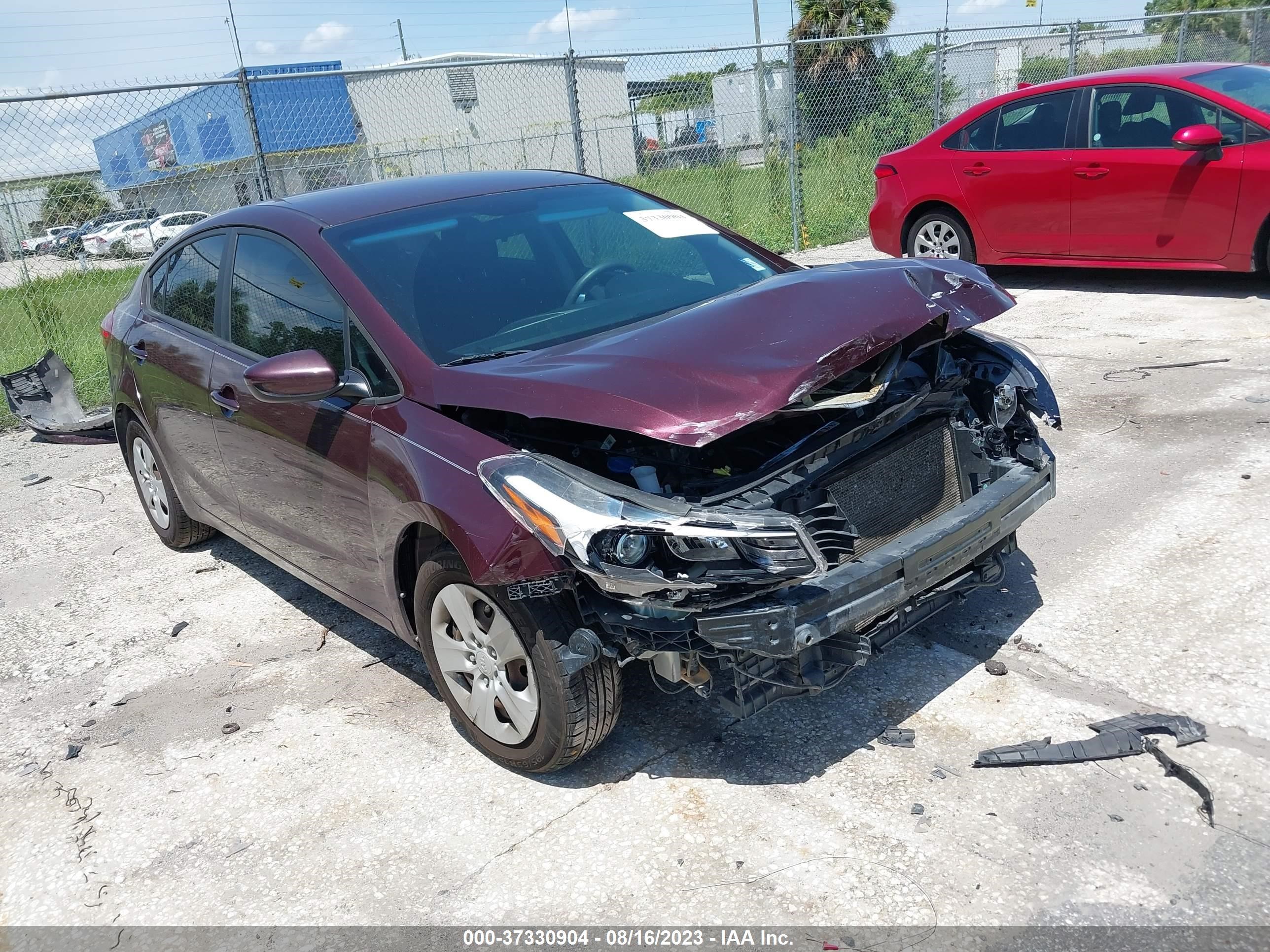 KIA FORTE 2017 3kpfk4a79he063530