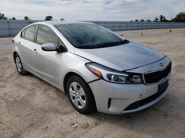 KIA FORTE LX 2017 3kpfk4a79he070008