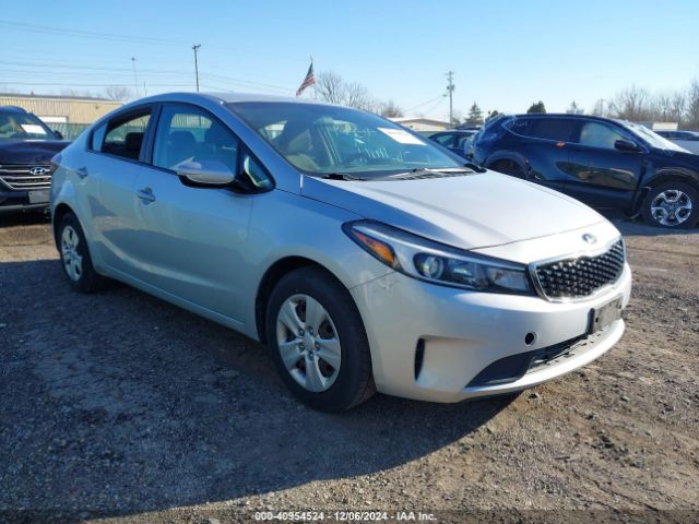 KIA FORTE 2017 3kpfk4a79he072180