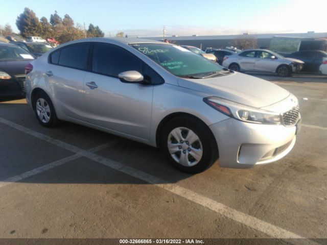 KIA FORTE 2017 3kpfk4a79he081252