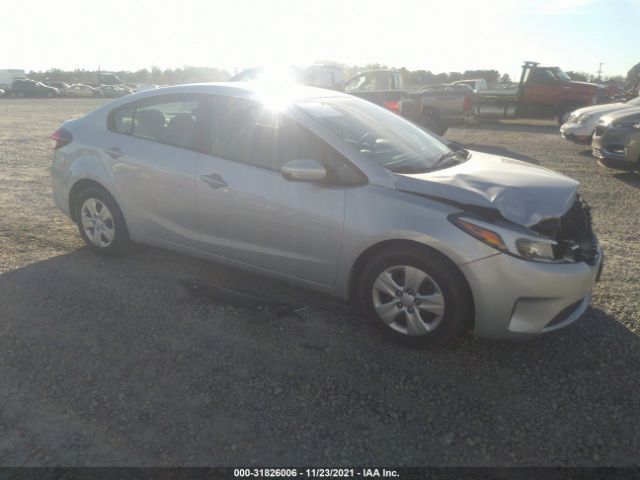 KIA FORTE 2017 3kpfk4a79he083180