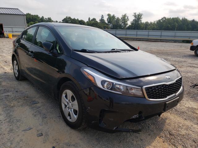 KIA FORTE LX 2017 3kpfk4a79he093112