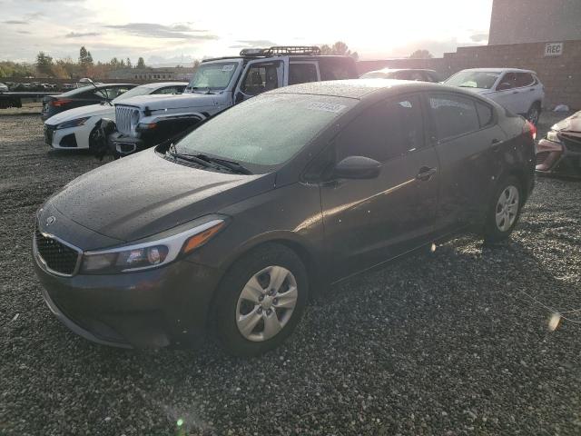 KIA FORTE 2017 3kpfk4a79he097225