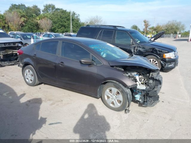 KIA FORTE 2017 3kpfk4a79he135987