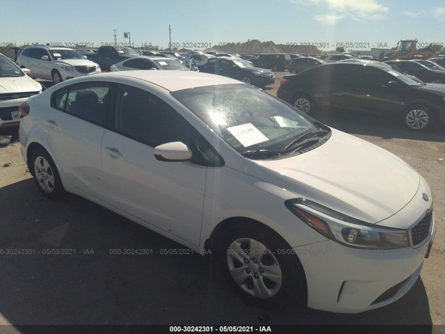 KIA FORTE 2017 3kpfk4a79he152479