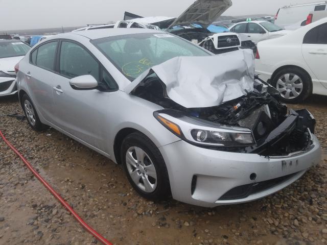 KIA FORTE LX 2018 3kpfk4a79je165030