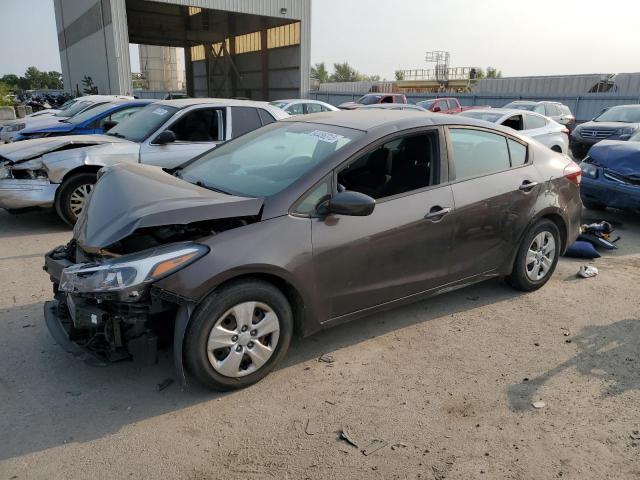 KIA FORTE LX 2018 3kpfk4a79je176786