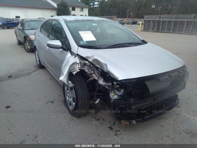 KIA FORTE 2018 3kpfk4a79je177176