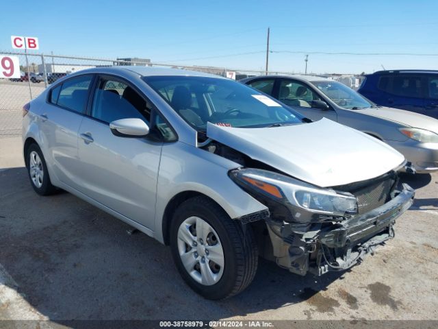 KIA FORTE 2018 3kpfk4a79je184385