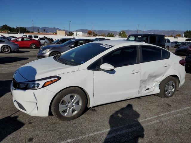 KIA FORTE LX 2018 3kpfk4a79je218115