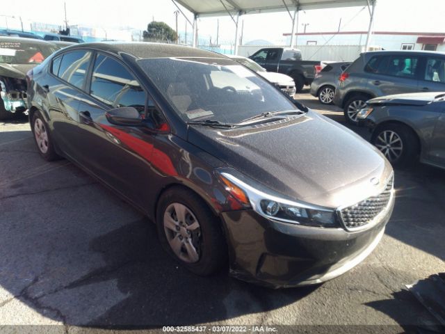 KIA FORTE 2018 3kpfk4a79je219197