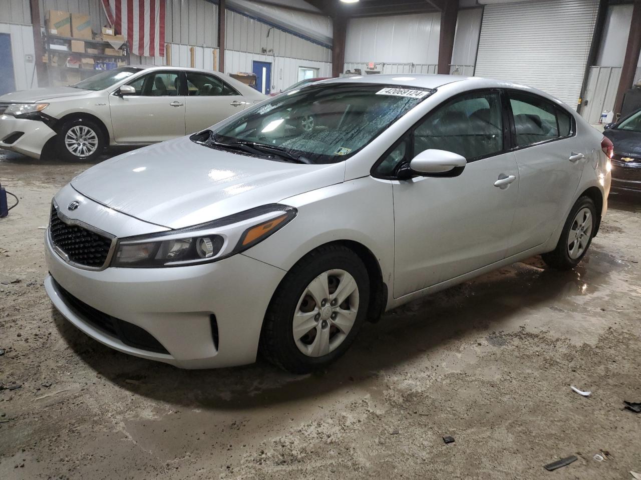 KIA FORTE 2018 3kpfk4a79je264480