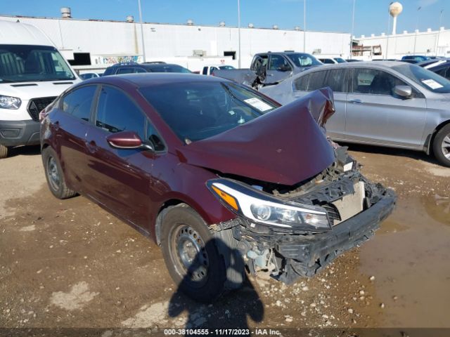 KIA FORTE 2018 3kpfk4a79je275978