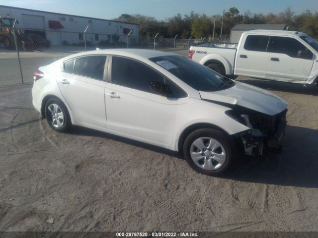 KIA FORTE 2017 3kpfk4a7xhe048518