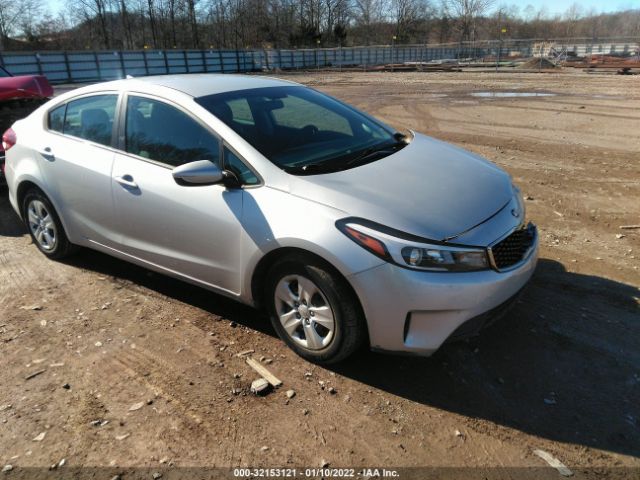 KIA FORTE 2017 3kpfk4a7xhe085780