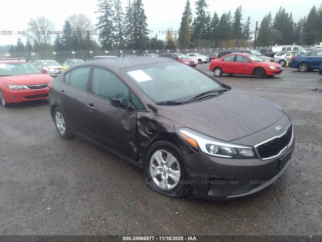 KIA FORTE 2017 3kpfk4a7xhe143094