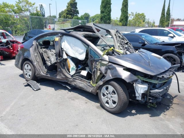 KIA FORTE 2018 3kpfk4a7xje168681