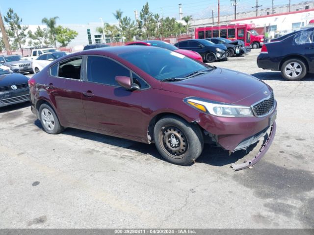 KIA FORTE 2018 3kpfk4a7xje217250