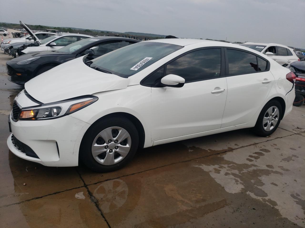 KIA FORTE 2018 3kpfk4a7xje229138