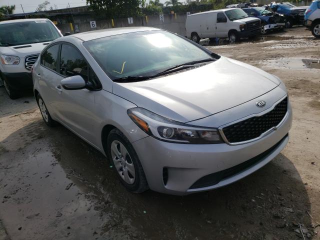 KIA FORTE LX 2018 3kpfk4a7xje229852