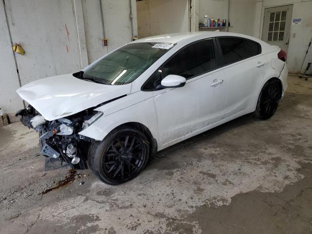 KIA FORTE 2017 3kpfl4a70he032812