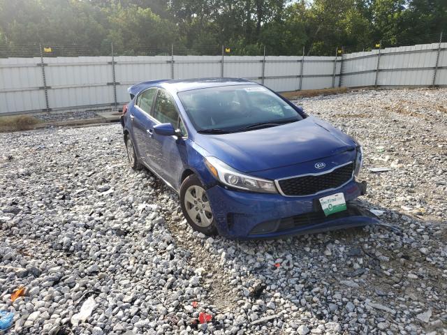 KIA FORTE LX 2017 3kpfl4a70he039744