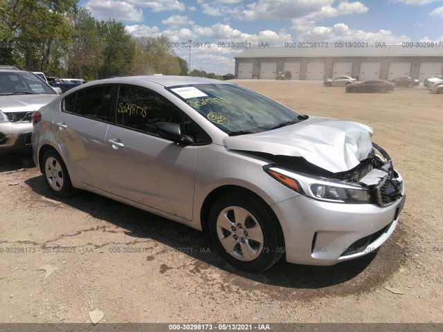 KIA FORTE 2017 3kpfl4a70he063820