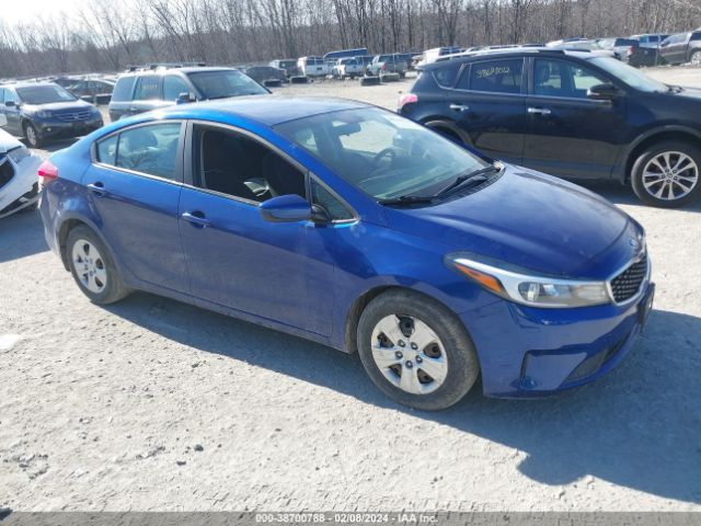 KIA FORTE 2017 3kpfl4a70he082609