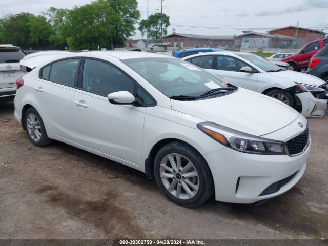 KIA FORTE 2017 3kpfl4a70he111624