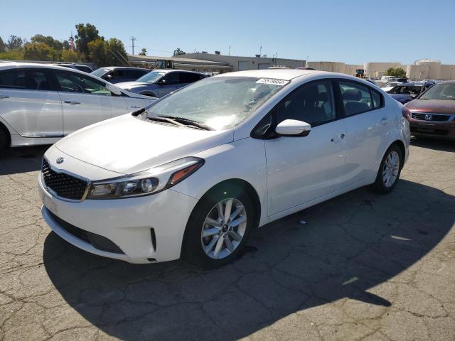 KIA FORTE LX 2017 3kpfl4a70he147247